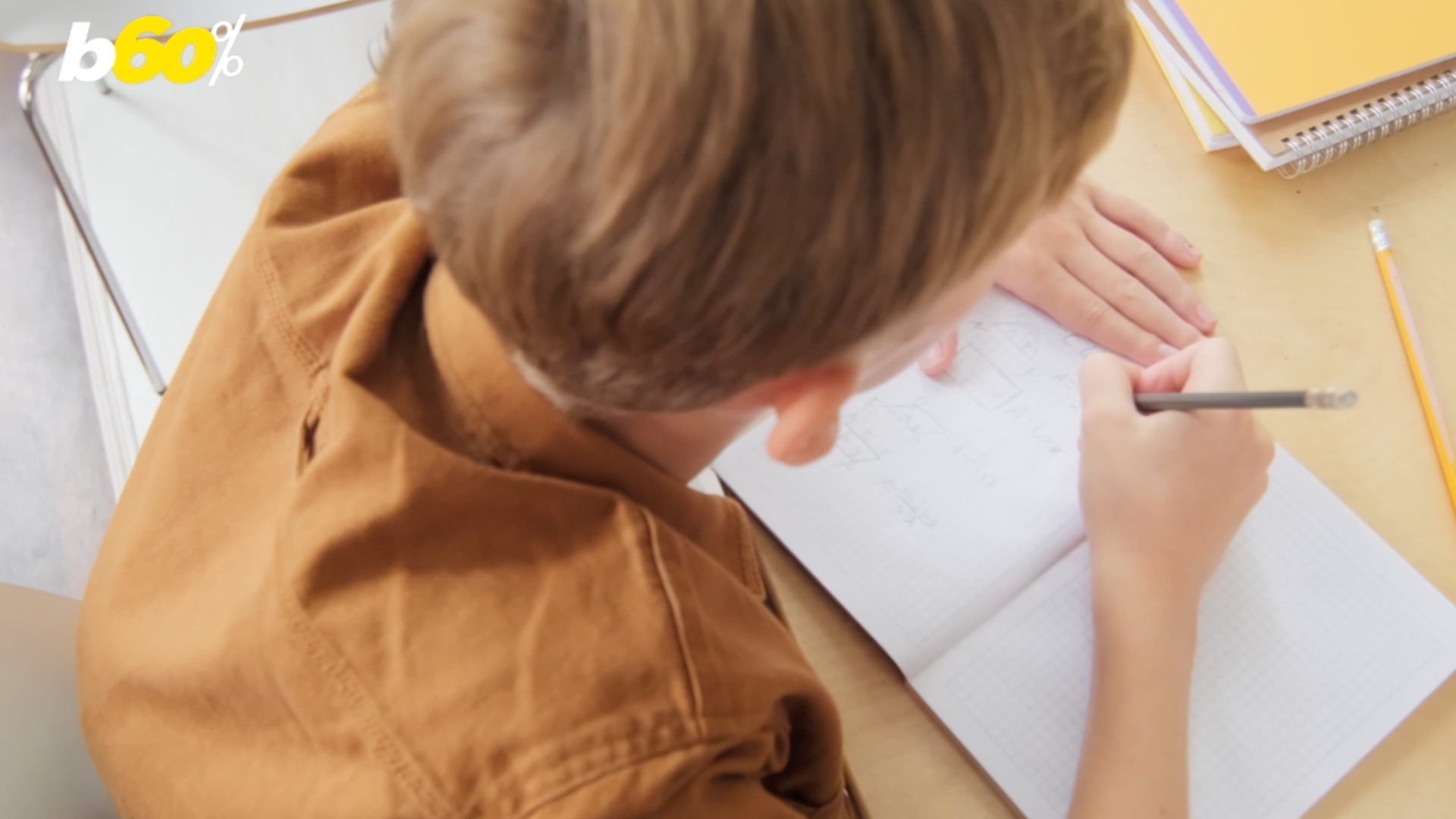 Parents Are Using These Money Saving Tactics For A More Affordable School Year